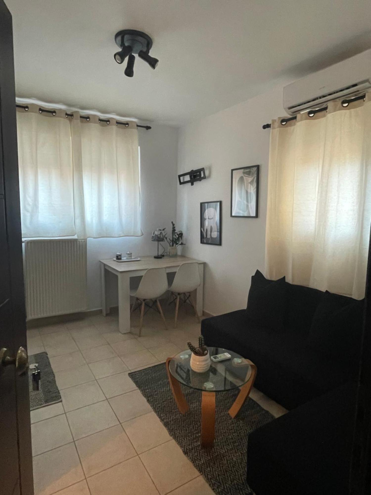 Semi-Basement 250M From Sea, Nea Chili Apartment Александруполис Екстериор снимка
